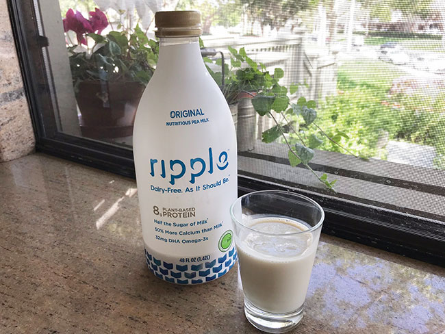 2018年注目の植物性ミルクは「ゴールデンミルク」と「ピーミルク」