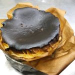 ワインに最適！大人に人気の「バスクチーズケーキ」