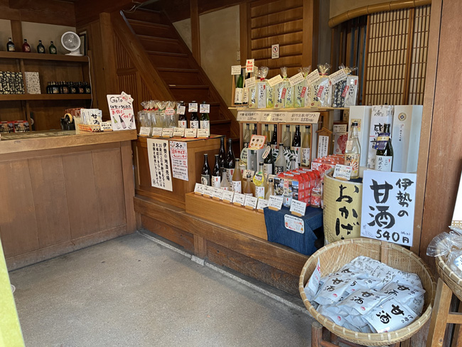 お酒のお土産は男女問わず喜ばれます！