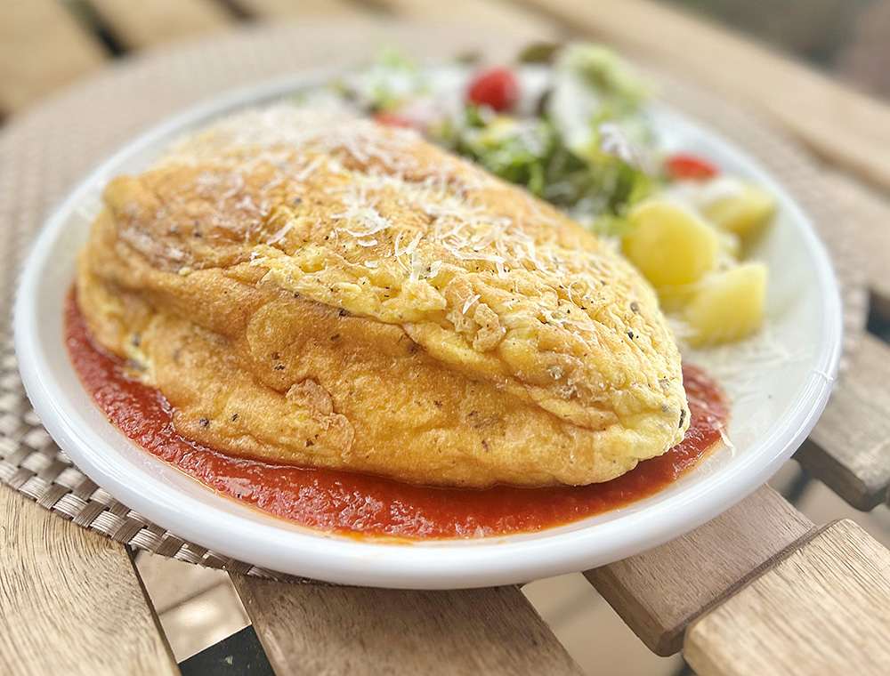 良質なタンパク質を美味しく！モン・サン・ミッシェル名物「スフレオムレツ」