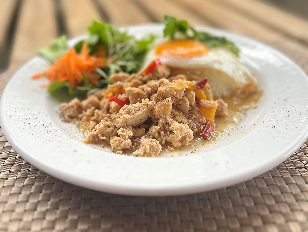  タイ王国の「デュシタニホテル」料理長直伝！「王様のガパオライス」