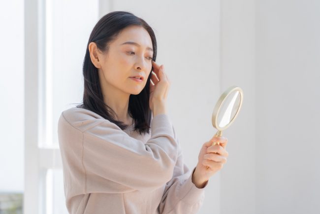 なぜ痛む？STOPパサパサ髪！知っておきたいヘアカラーの常識