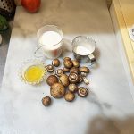 免疫力UPの豪華な一皿「マッシュルームソースのチキンロール」