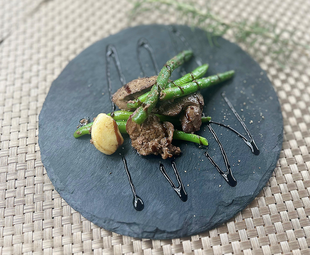 美肌＆美髪に絶大効果！「鶏レバーのハーブソテー」