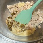 タンパク質、たっぷり摂取!お弁当にもぴったり「蒸し鶏とブロッコリーの粒マスタード和え」