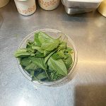 食べる美容液！美肌＆デトックスに「モロヘイヤとサーモンのタルタル」